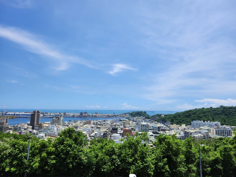 新聞分析／波斯灣局勢升溫　阿聯酋、沙烏地傳對伊朗目標發動打擊　中東安全與能源市場面臨新考驗